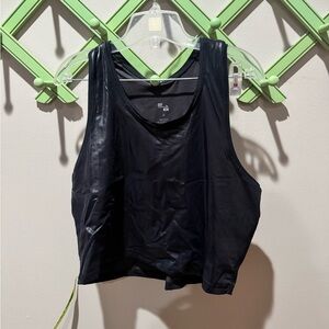 Day Won Black Athletic Top